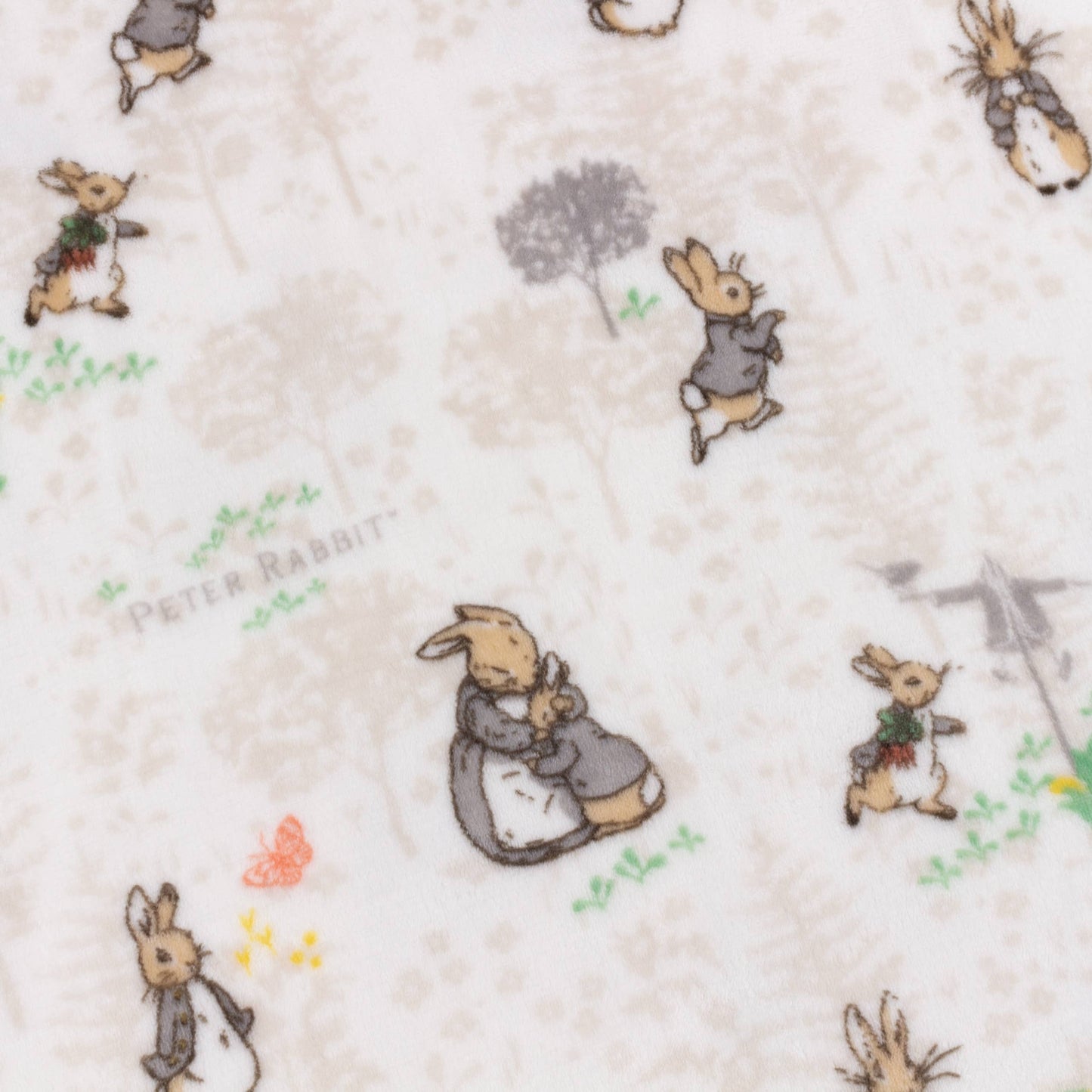 Classic Peter Rabbit™ Throw Natural